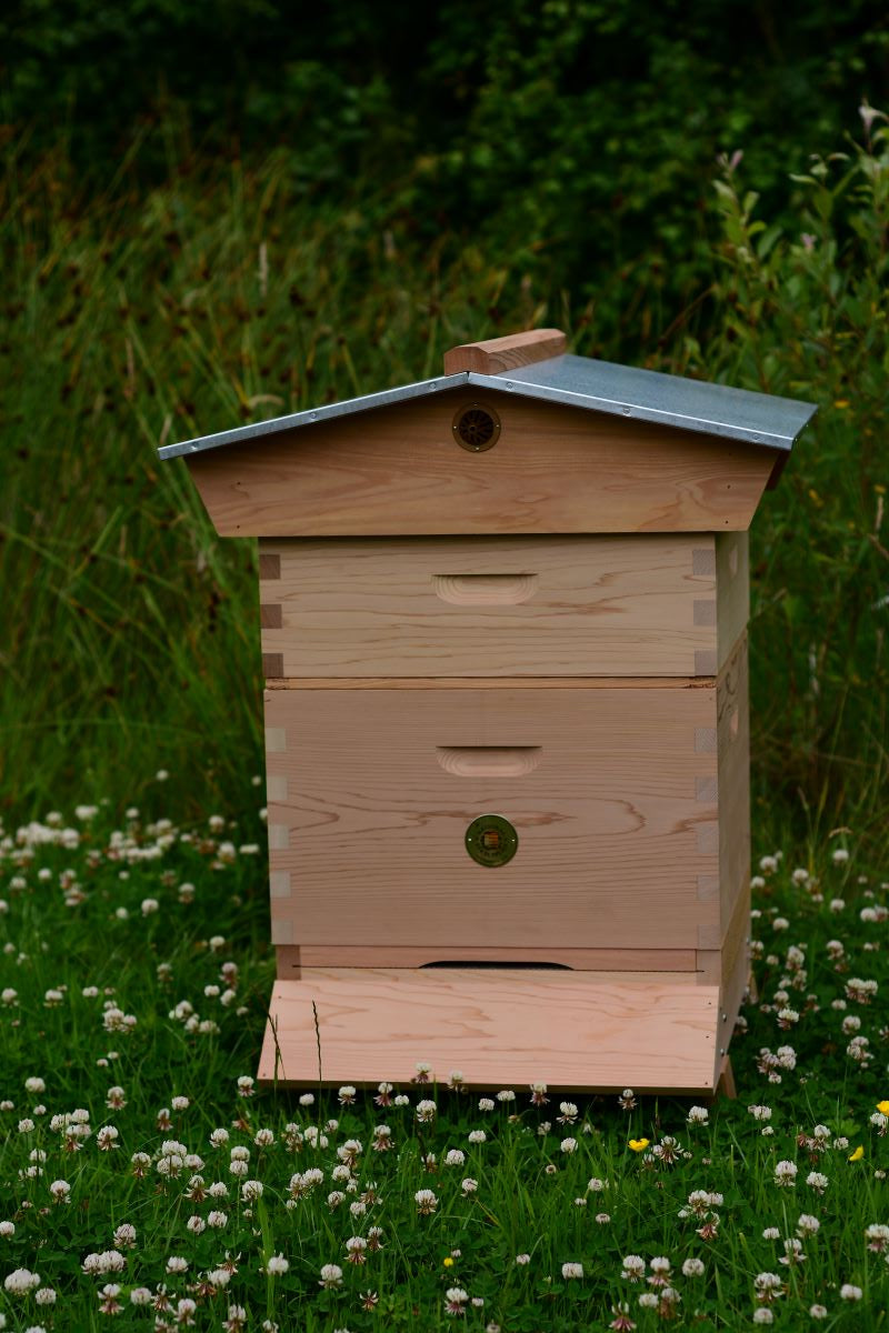 Commercial Complete Hive with Gabled Roof - 1x Super