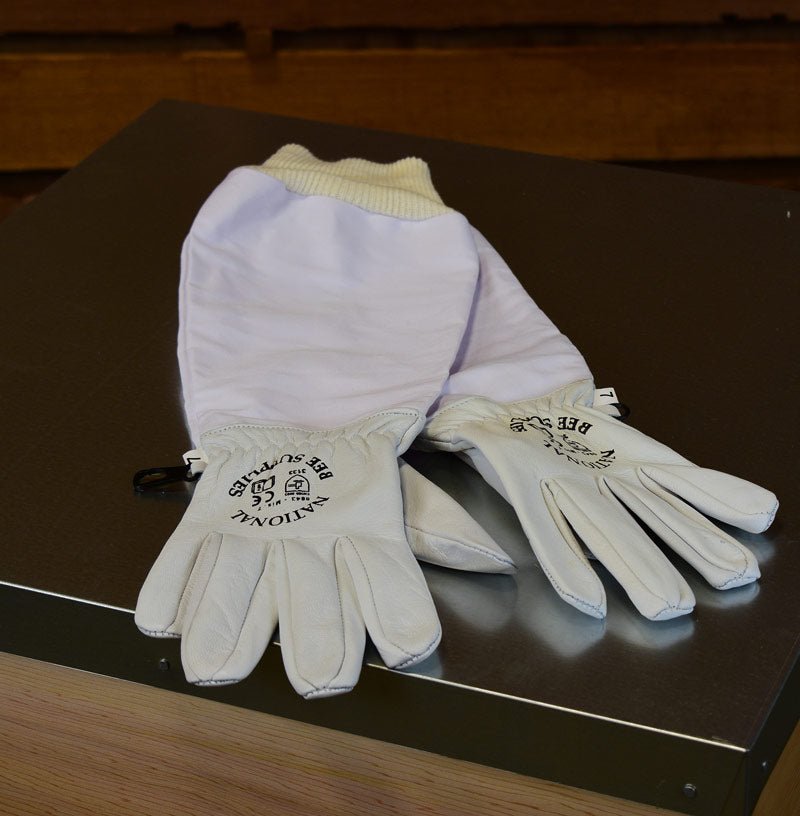 White Leather gloves with gauntlets
