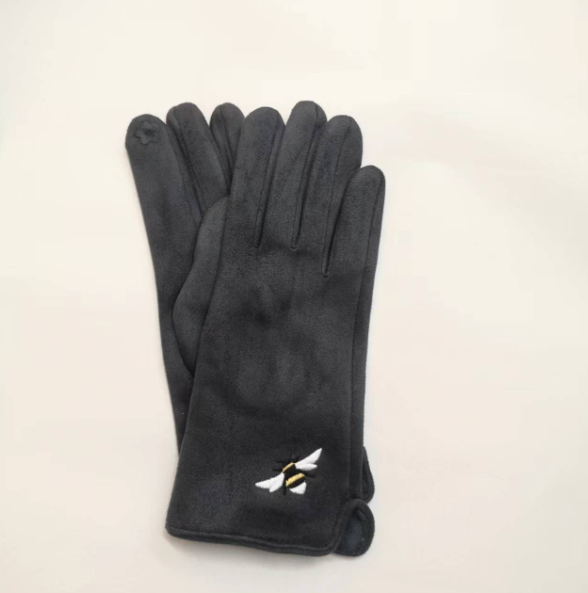 Bumble Bee gloves from Recycled Plastic